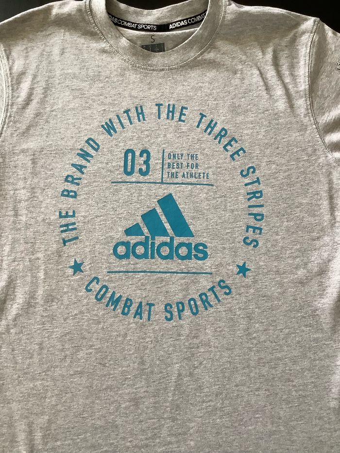 T-shirt gris Adidas Taille S - photo numéro 2