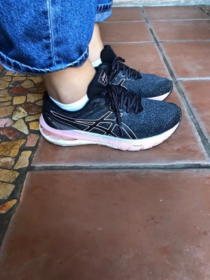 Asics 38
