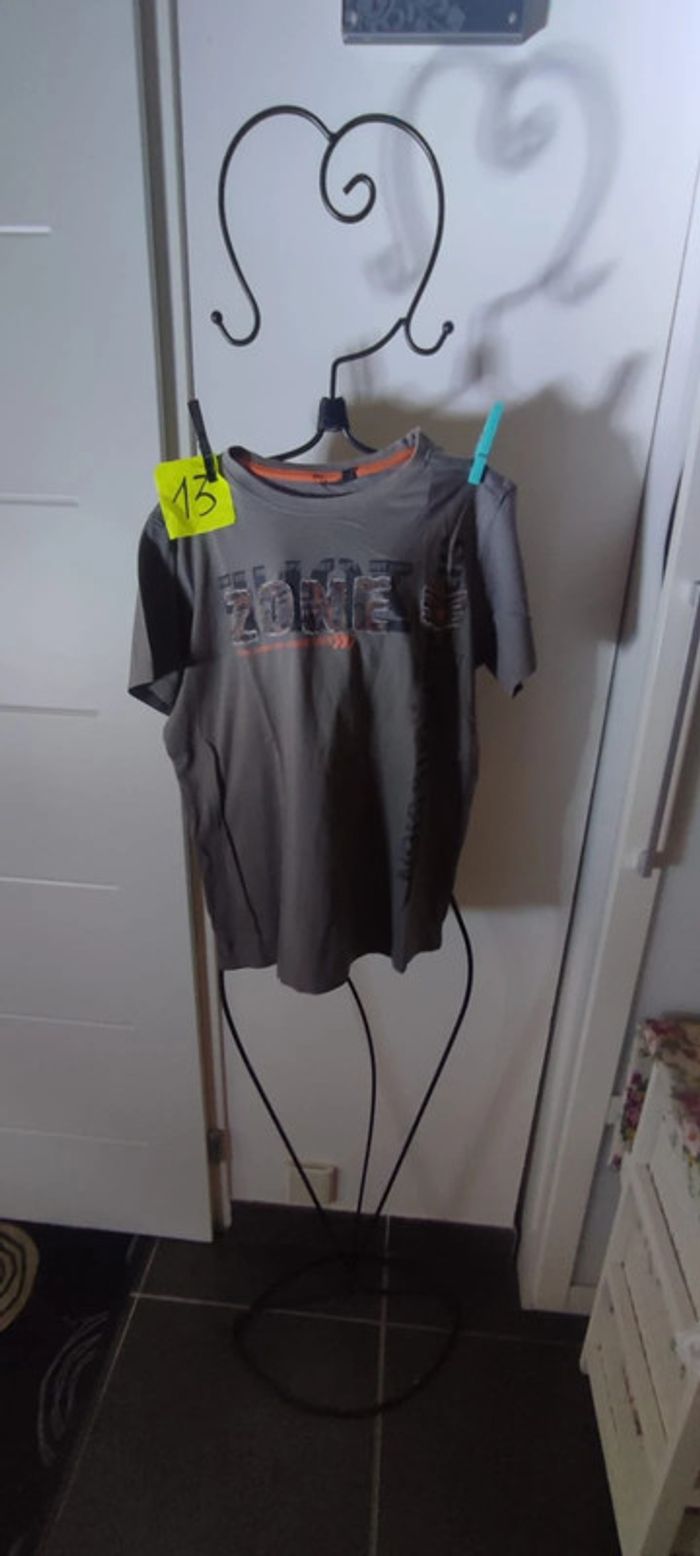 Tee-shirts - photo numéro 2