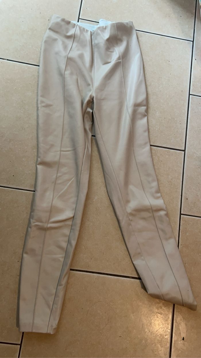 Pantalon simili cuir