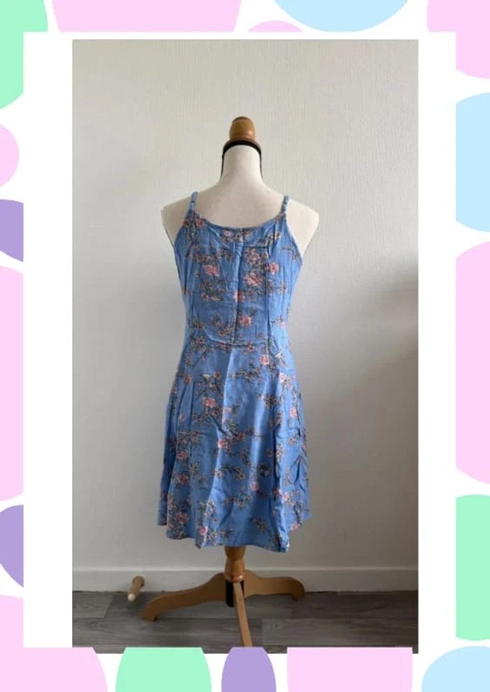 Robe d’été fleurie Pimkie – Taille S 🌸 - photo numéro 2