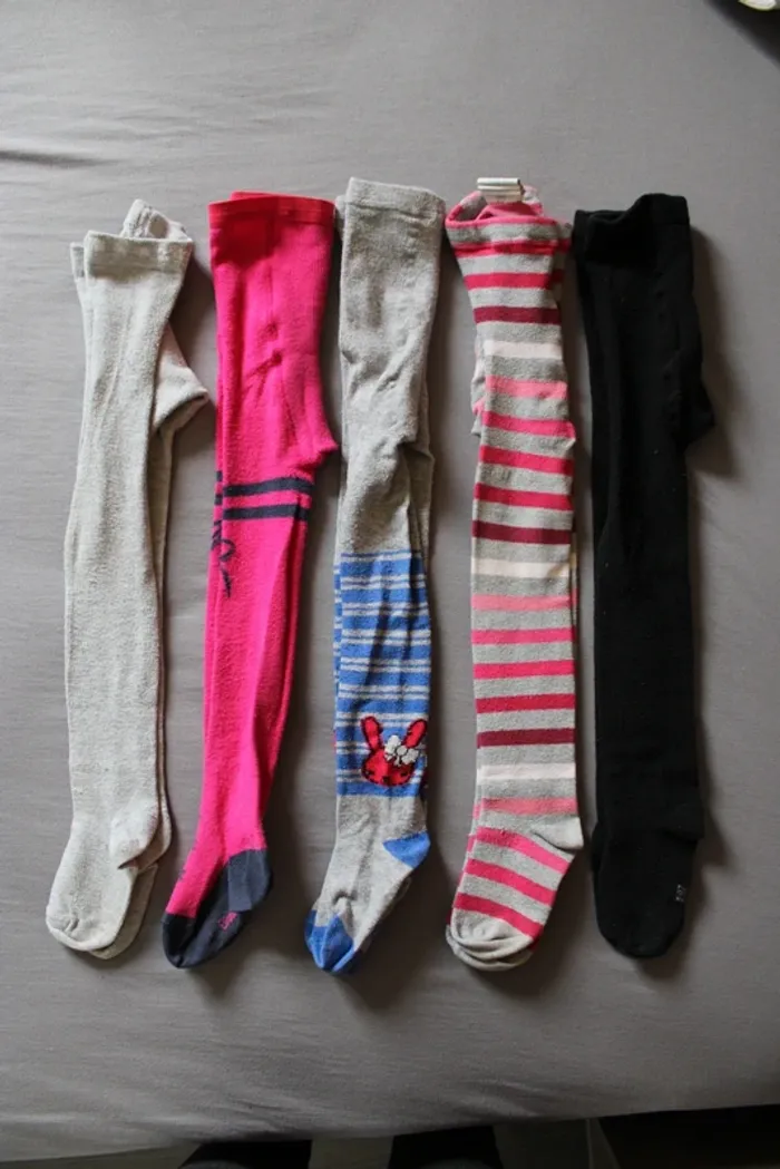Lot de 5 collants taille 23/26 - photo numéro 3