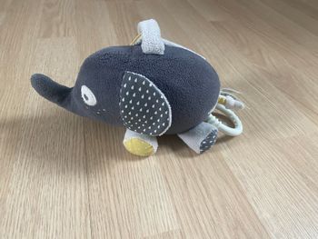 Éléphant musical sauthon