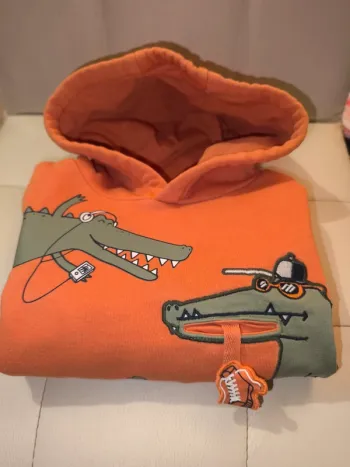 Sweat à capuche orange crocodile