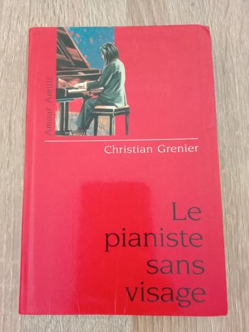 Christian Grenier 💠 Le pianiste sans visage
