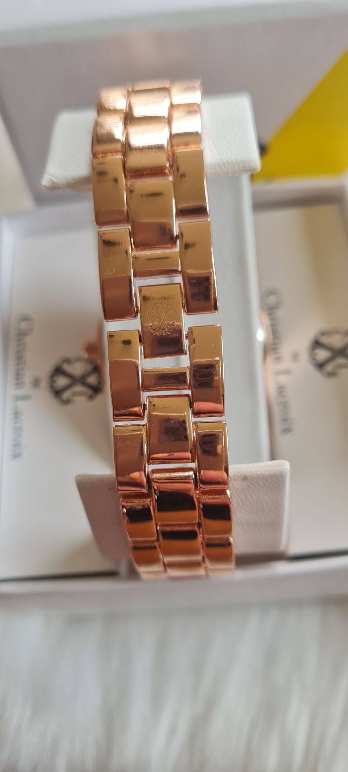 Montre femme - photo numéro 3