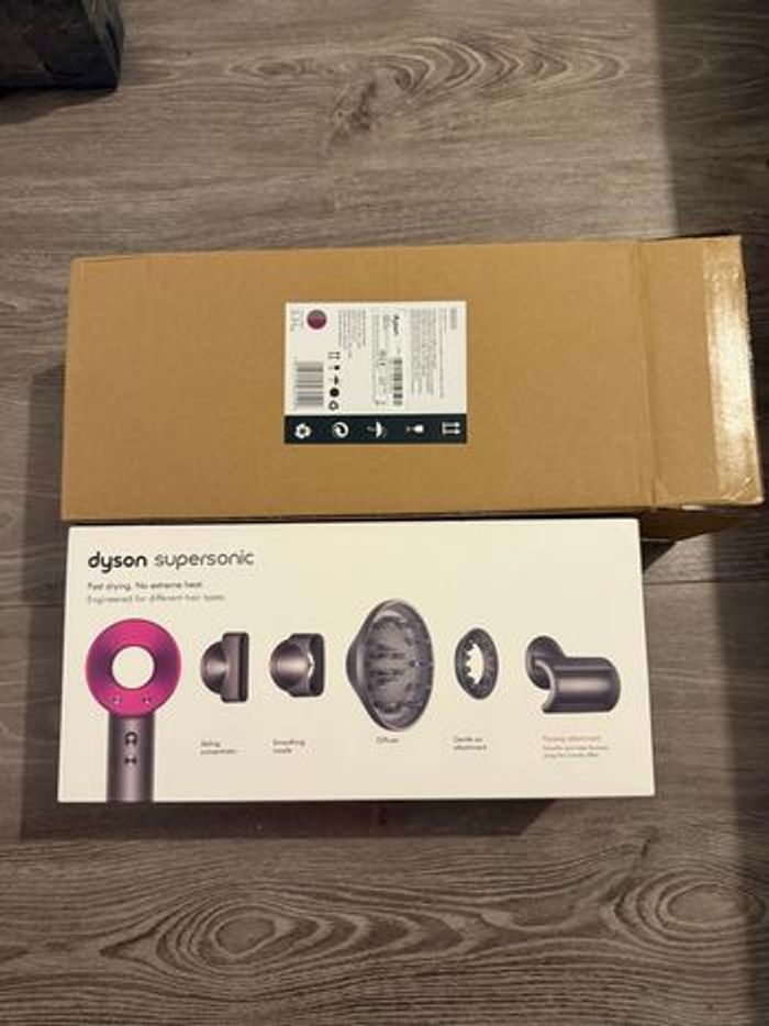 sèche-cheveux Dyson