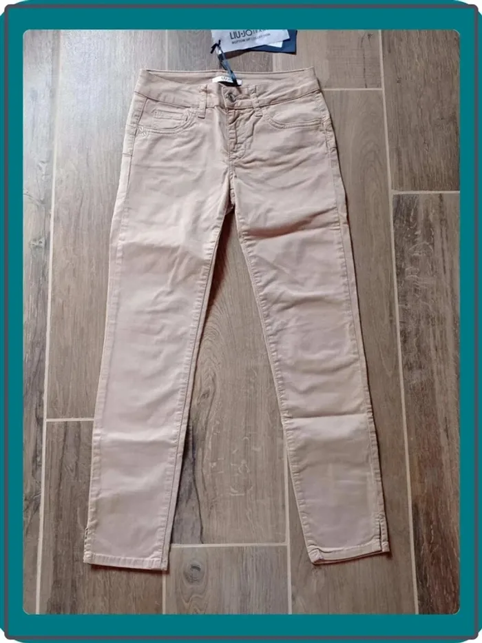 Pantalon beige/sable LIU JO taille 34/36 neuf