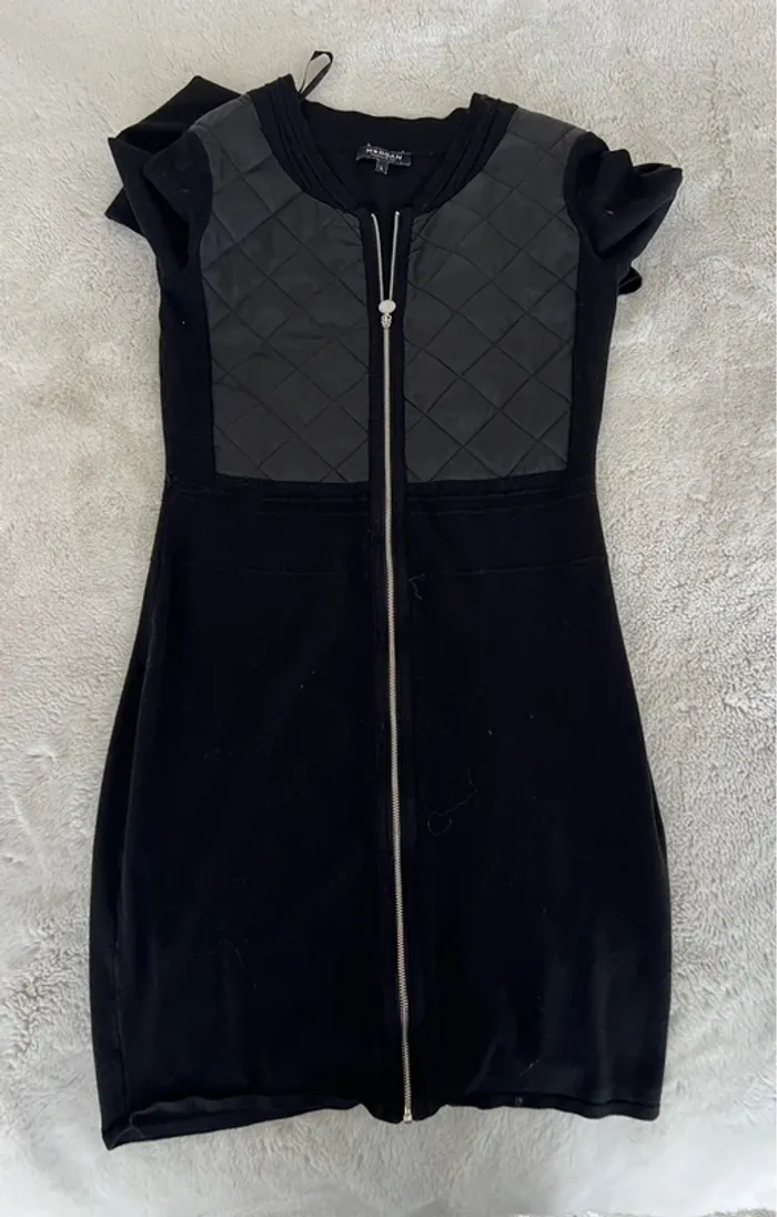 Robe noire taille L Morgan