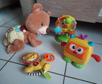 Jeux d'éveil Vtech