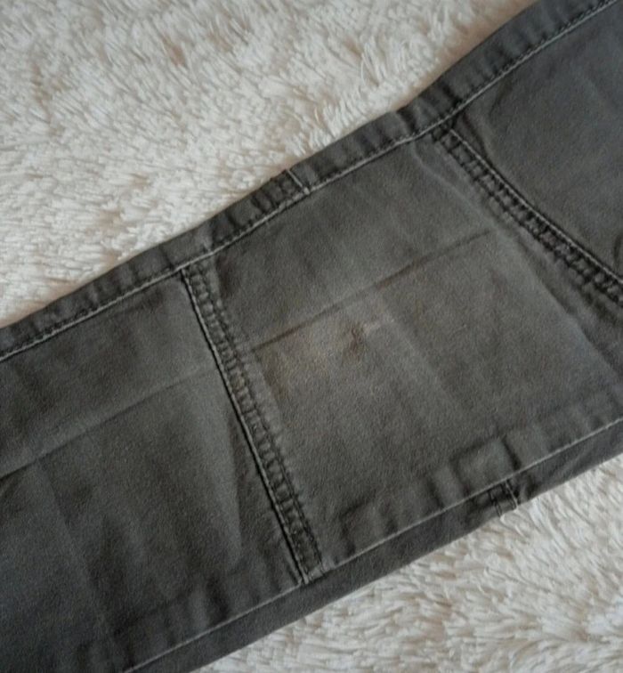 👻pantalon avec zip 5, 6 ans👻 - photo numéro 4