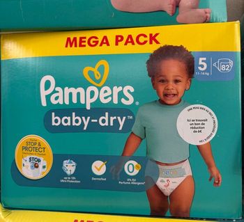 Couches Pampers T5