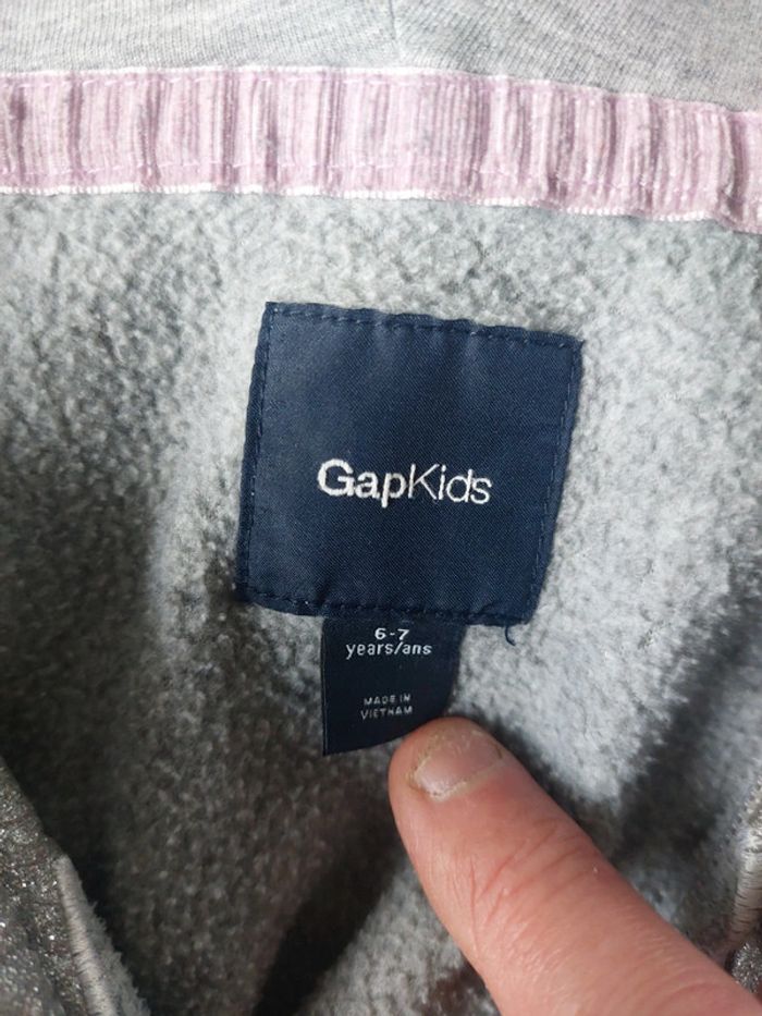 Veste GAP taille 6 - 7 ans - photo numéro 3