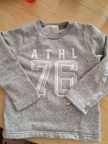Pull taille 5 ans 