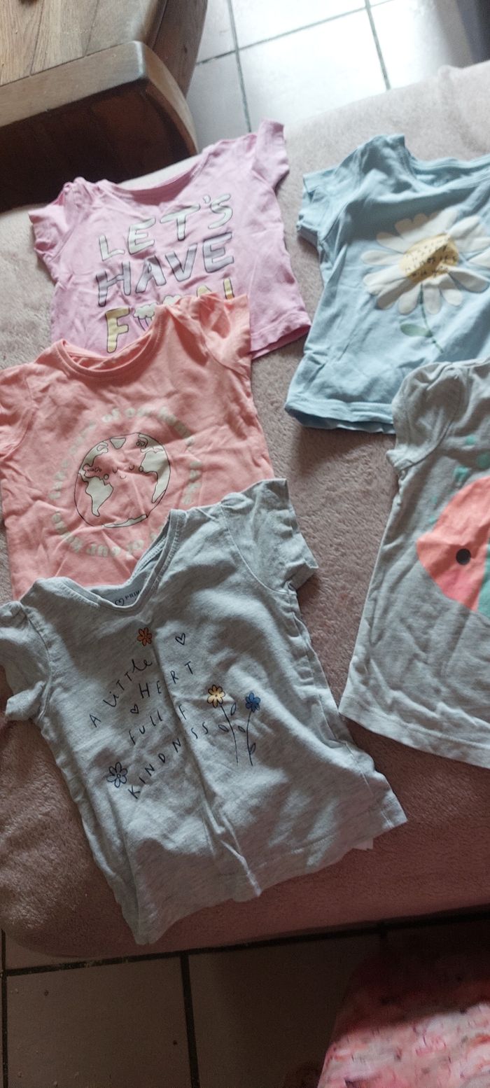 Lot  t-shirt 9 mois - photo numéro 6