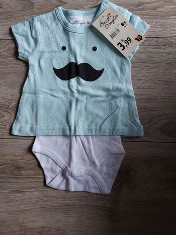 Tee-shirt body 3 mois neuf