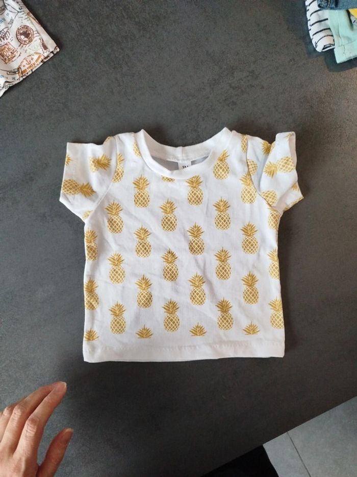 Lot 4 t shirts - photo numéro 2