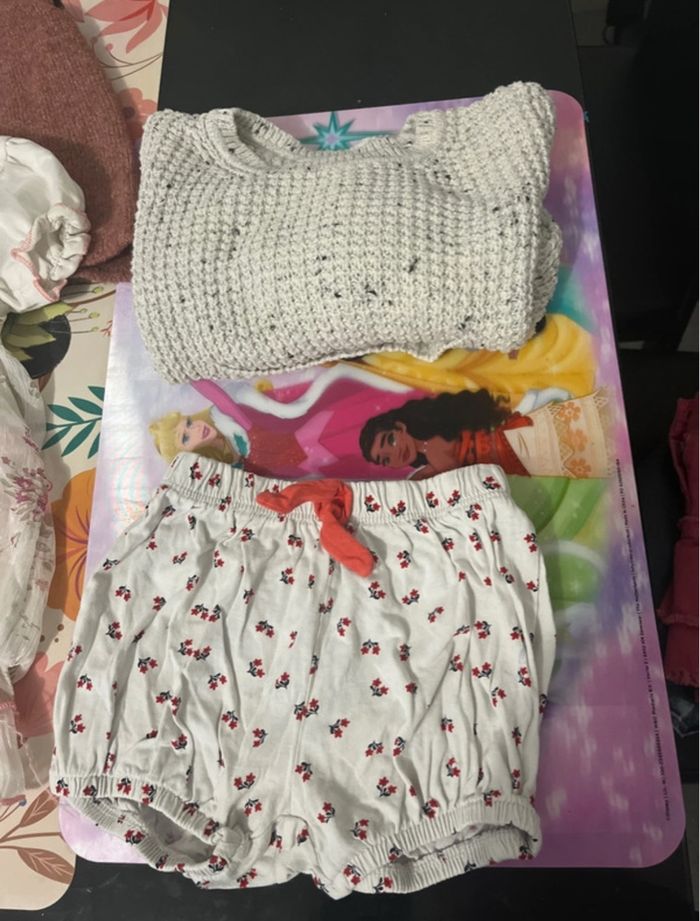 Lots de 4 vêtements 18 mois fille - photo numéro 4