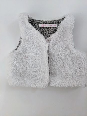 Gilet sans manches sherpa doudou mouton moumoute Gémo 18 mois 81 cm