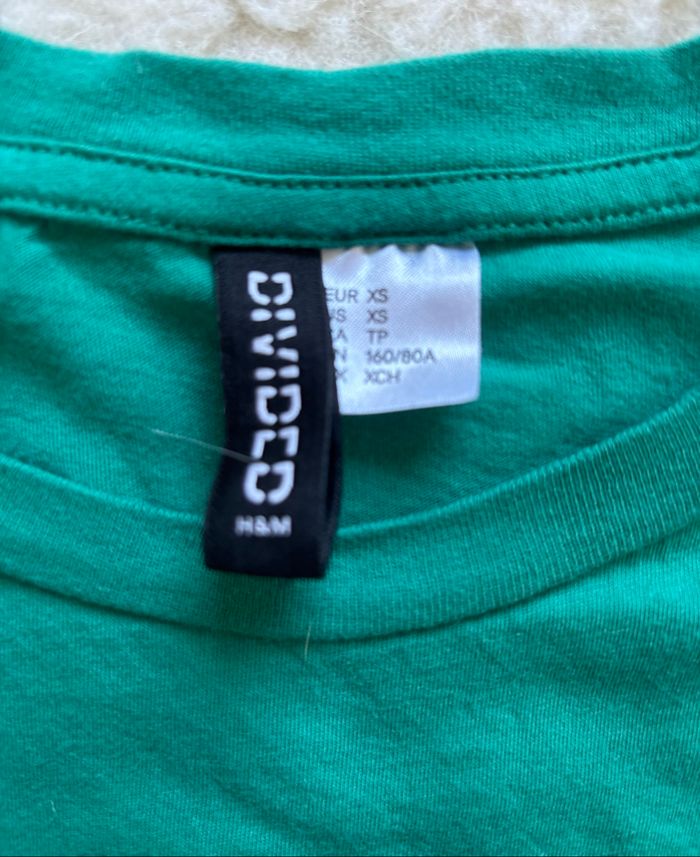 Top court vert américain H&M très bon état - photo numéro 2