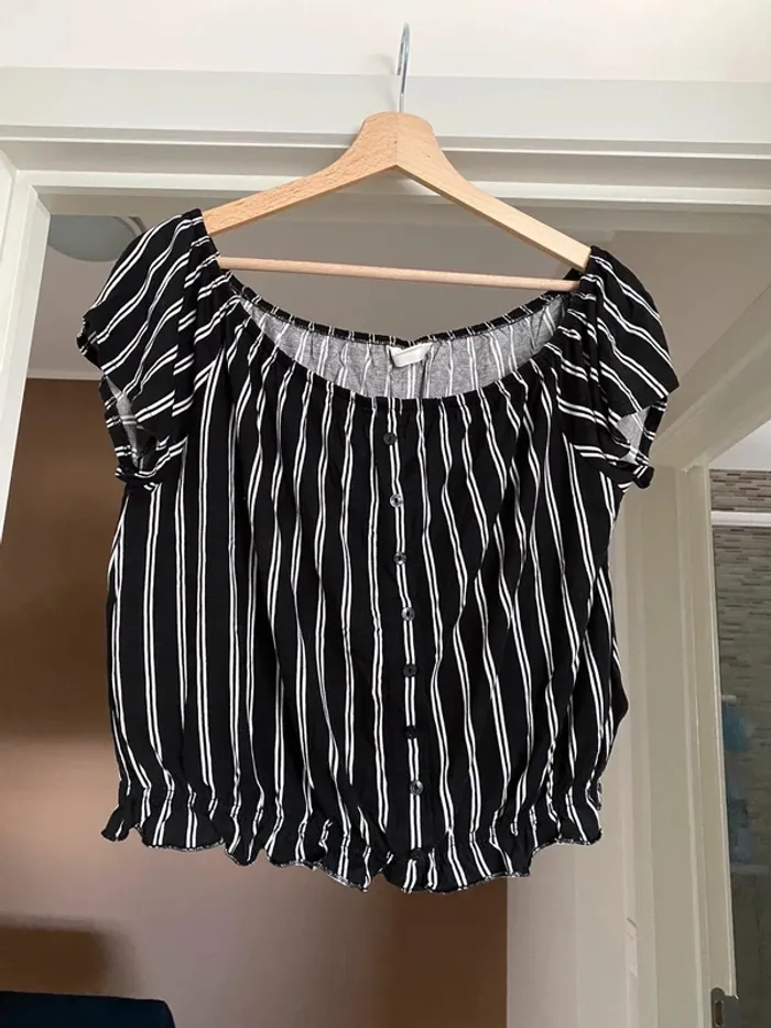 Crop top noir & blanc - photo numéro 3