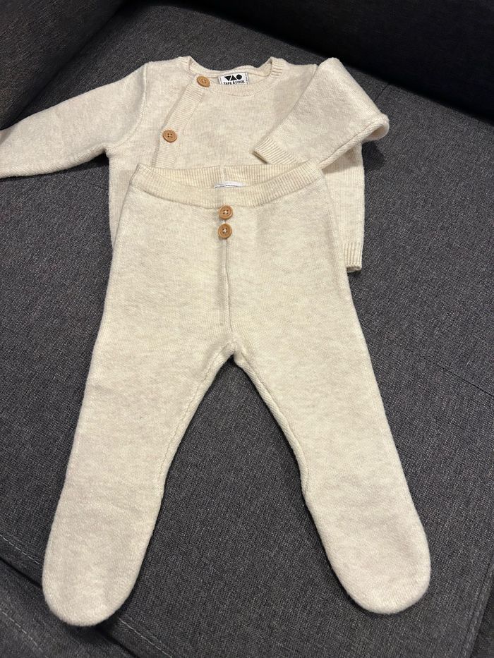 Ensemble beige bébé