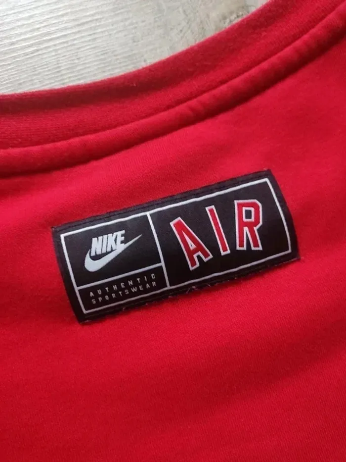 Sweat manches longues rouge logo noir blanc taille XXL Nike - photo numéro 4