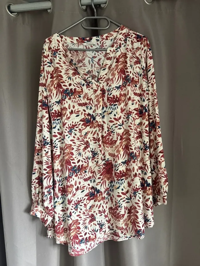 Très belle blouse