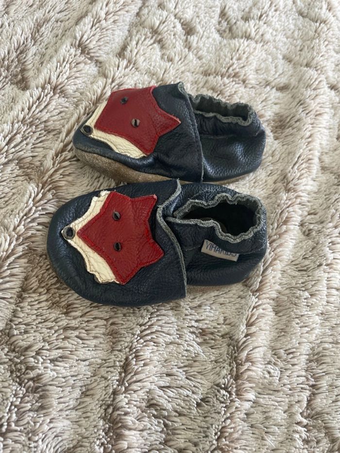 Chaussons souple cuir intérieur bébé enfant