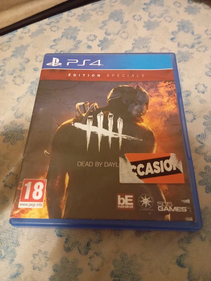 Vente  DEAD BY DAYLIGHT - photo numéro 3