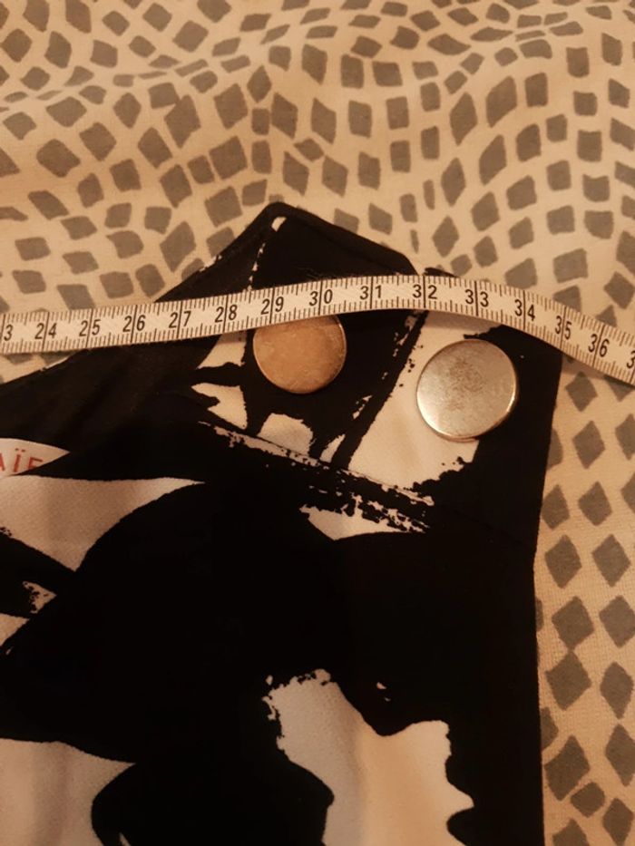 Robe chic sans manches imprimée noir et blanc Camaïeu taille 2 - photo numéro 9