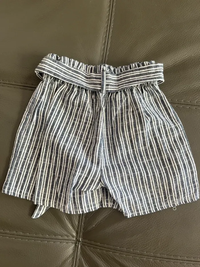 Short 4 ans - photo numéro 3