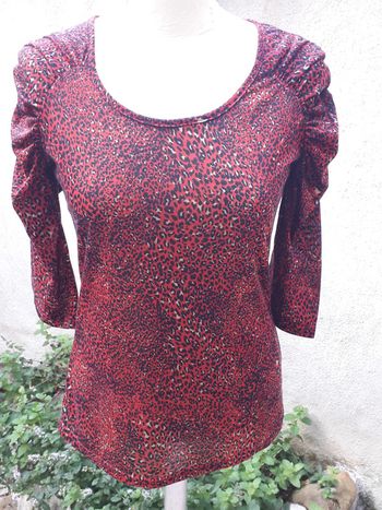 Tee-shirt avec effets aux manches 3/4