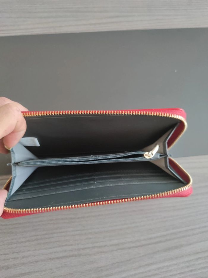 Portefeuille - photo numéro 3