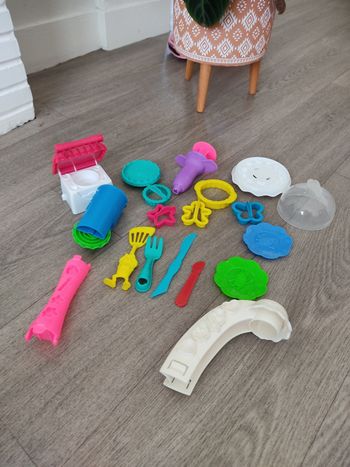 Accessoires pâte à modeler