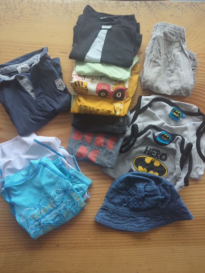 Lot de vêtements garçon  18-23mois été