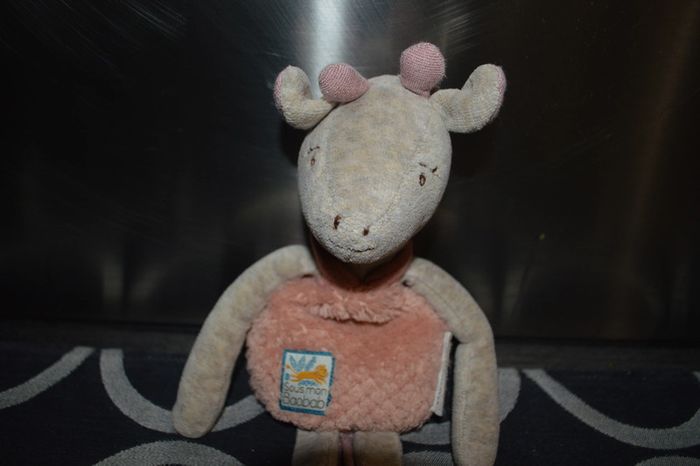 Doudou hochet girafe Moulin Roty - photo numéro 2
