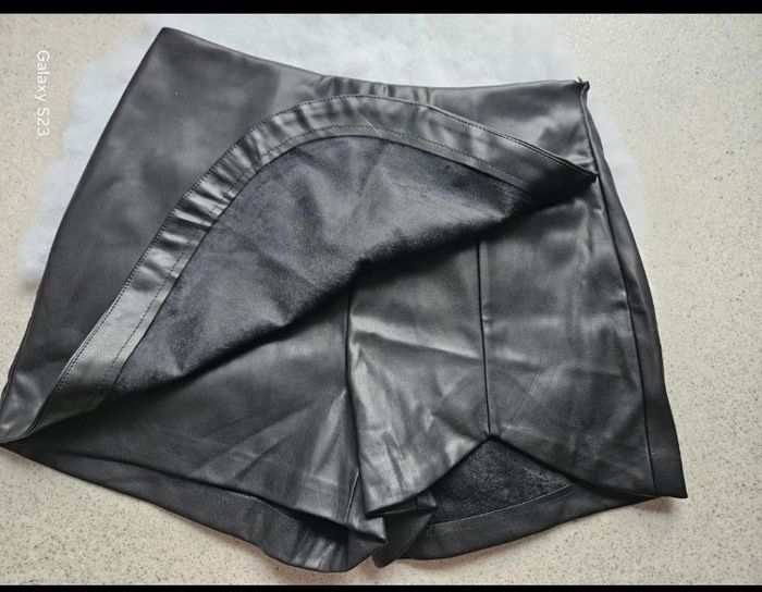 Magnifique jupe short en similu cuir Oraije taille M - photo numéro 3