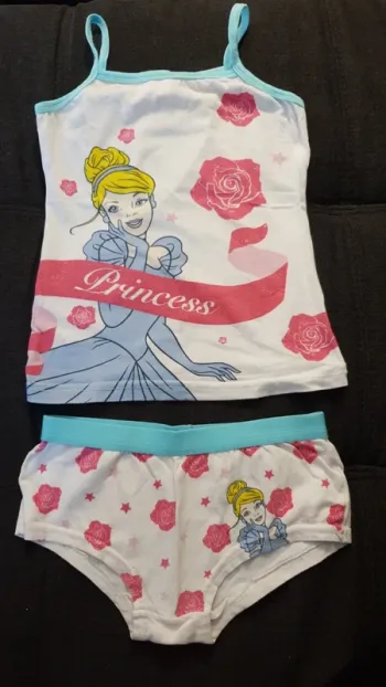 Maillot de corps Cendrillon 116/122