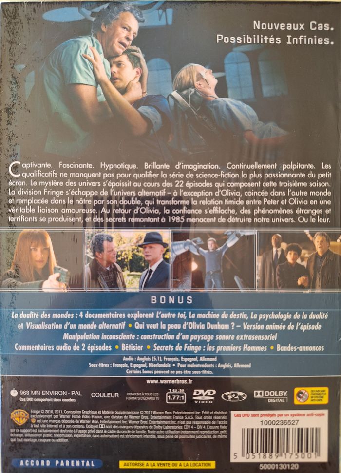 Fringe - L'intégrale de la saison 3 - DVD - photo numéro 2