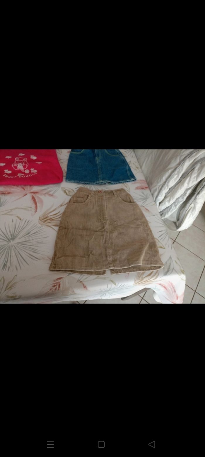 Lot taille 5 ans - photo numéro 4