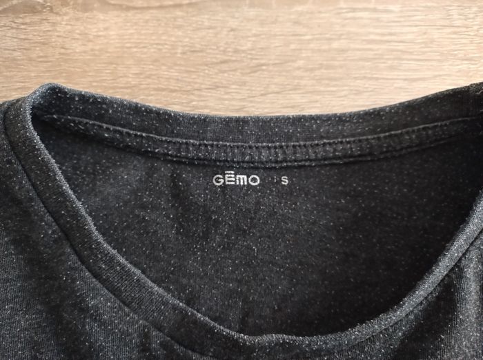 T shirt S - photo numéro 2