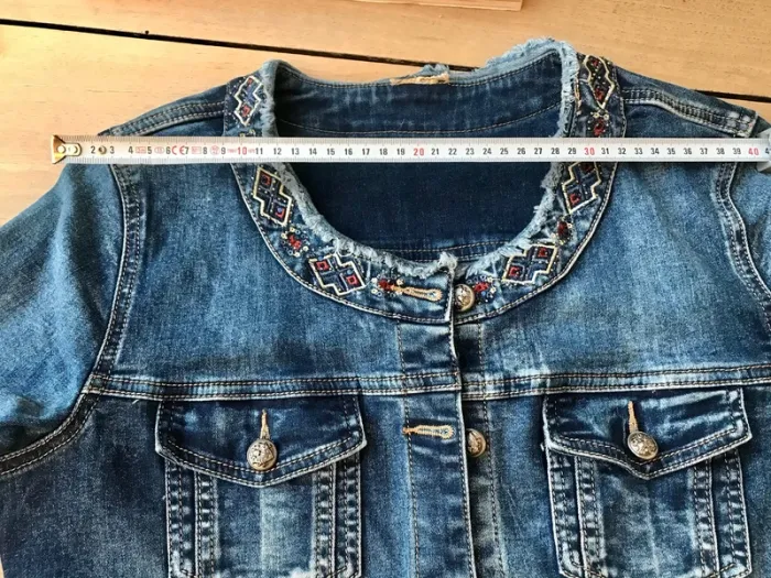 Veste en jean vintage col broderie brodée fantaisie - photo numéro 9