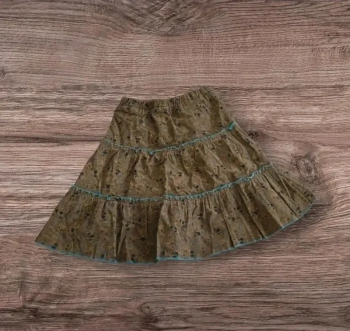 Lots de vêtements enfants fille taille 5 ans - photo numéro 2