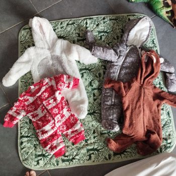 Lot combinaison et pyjamas en 3 mois