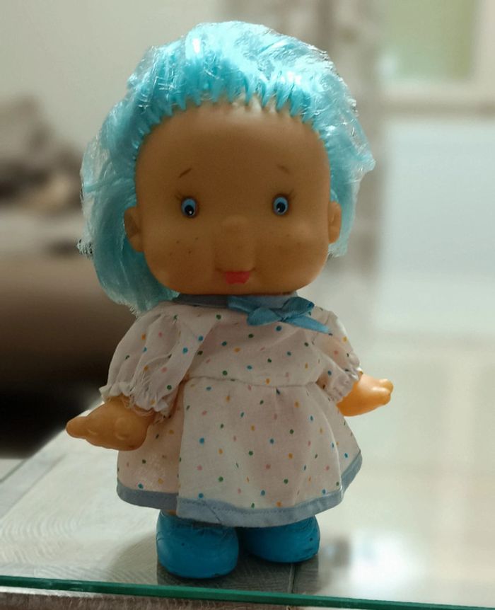 Poupée famosa