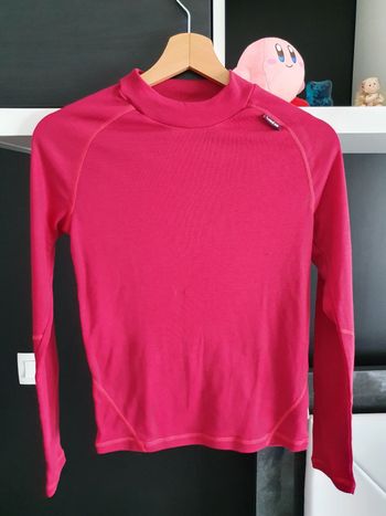 Pull bordeaux chaud ski neige