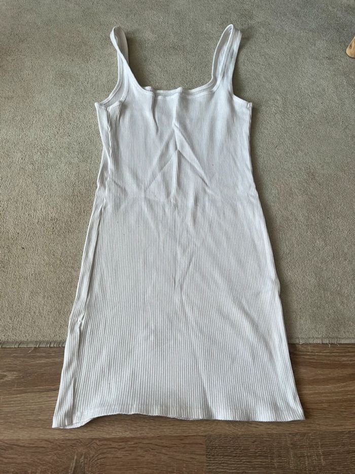 Robe d’été blanche taille M 🤍 Zara - photo numéro 4