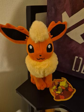 Peluche Pyroli neuve