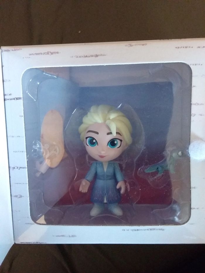 Figurine Funko Elsa - photo numéro 2